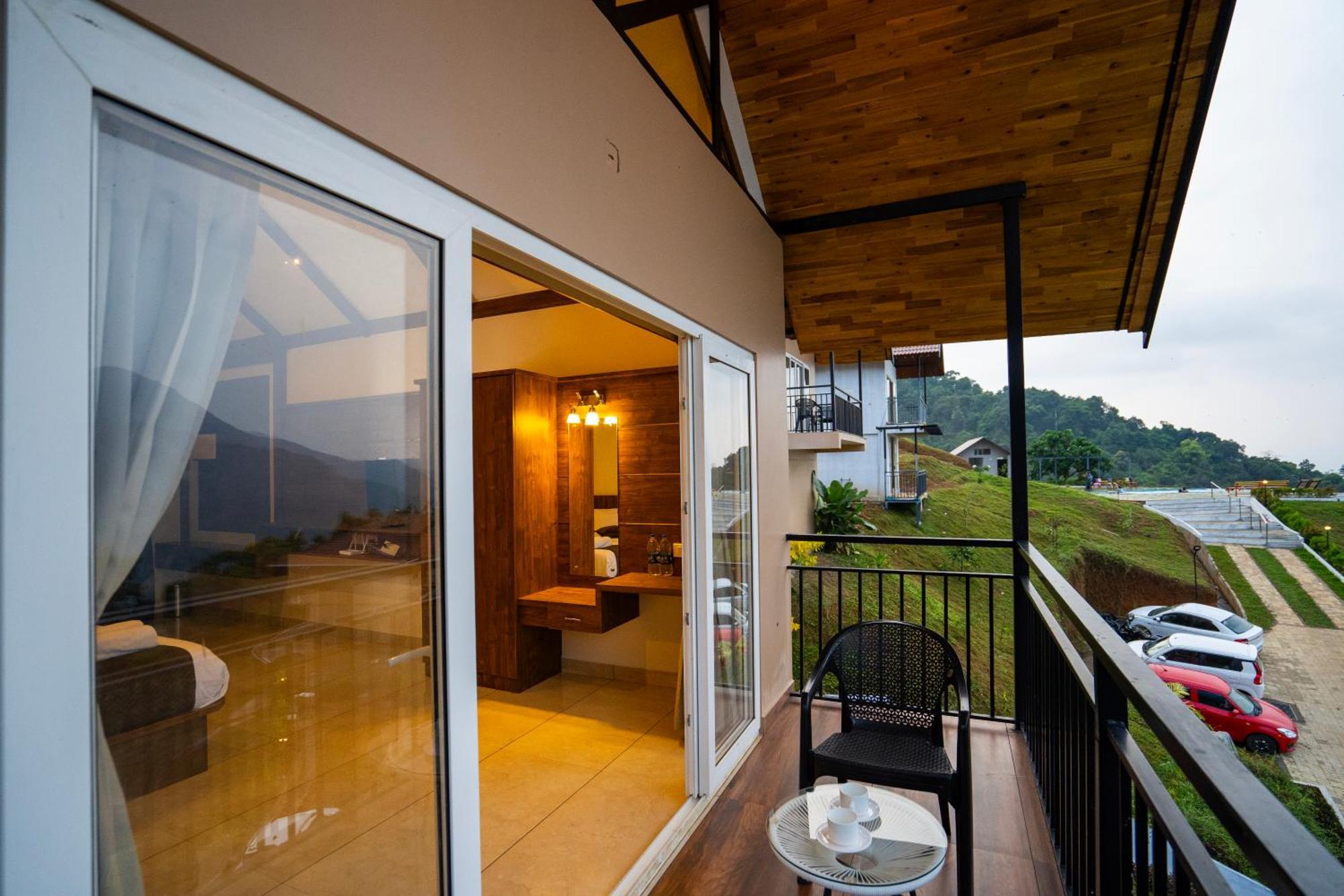 Vallikavungal Karimb Resorts מראה חיצוני תמונה